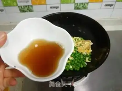 Make Eggs and green beans step 4