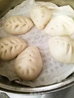 Make Little onion meat buns step 14