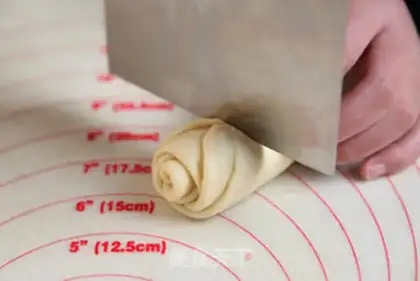 Make A rose bread step 5
