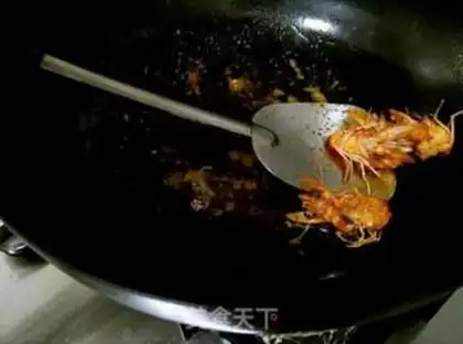 Make Coarse vegetable shrimp congee step 5