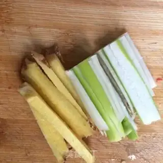 Make Frozen tofu corn stew bone step 2