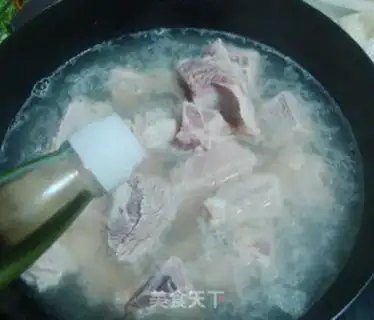 Make The radish ribs feed the soup step 2
