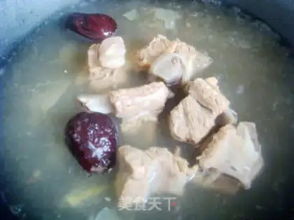 Make The radish ribs feed the soup step 8