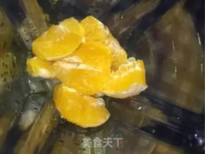 Make Fresh orange juice step 2