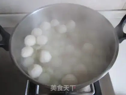 Make Shrimp melon fishball soup step 5