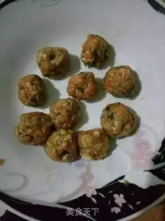 Make The salsa beef balls step 1