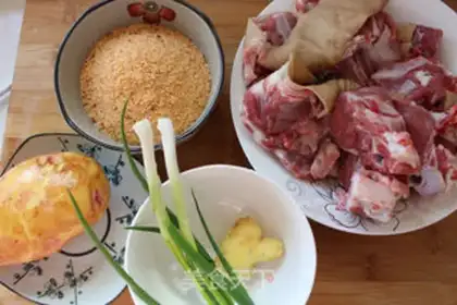 Make Steamed lamb step 0