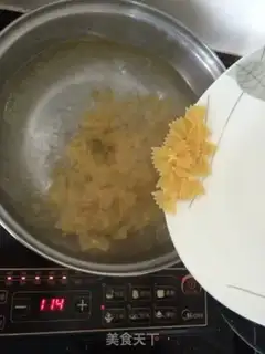 Make Butterfly pasta step 1