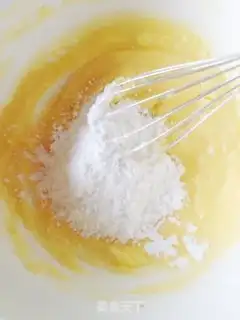 Make A pound cake of clot nuts step 1