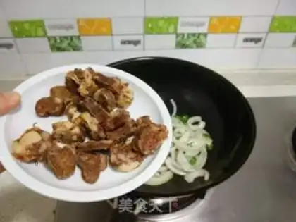 Make Onion sausage step 1