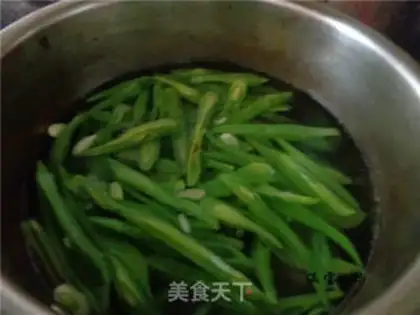 Make Spaghetti beans step 3