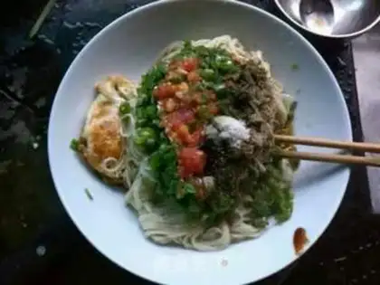 Make Noodles step 0