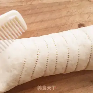 Make Little tiger flower step 6