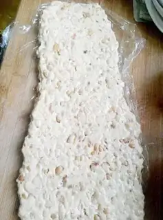 Make Purely hand-made cow-rolling sugar step 10