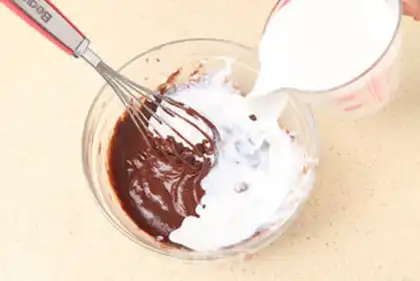 Make Chocolate latte step 2