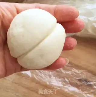 Make Little tiger flower step 16