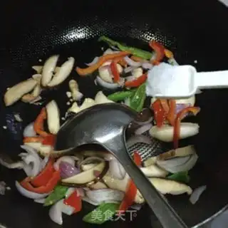 Make Fried mushrooms step 4