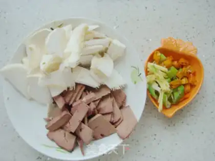 Make Pork liver soup step 0