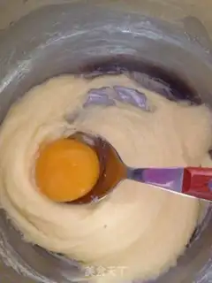 Make Coconut ball step 3