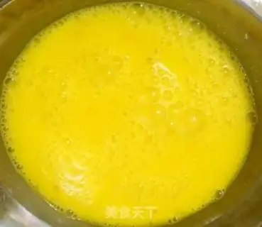 Make Tomato eggs and wooded rice wire step 7