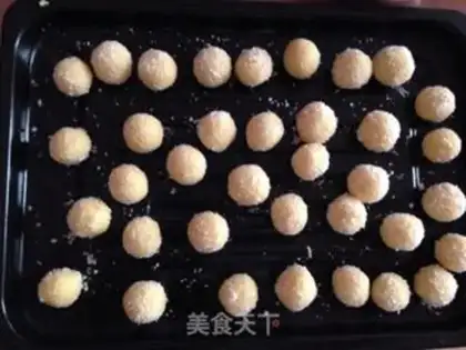 Make Coconut ball step 8