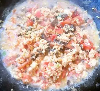 Make Tomato eggs and wooded rice wire step 14