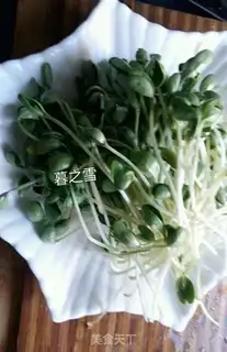 Make Bean sprouts step 1