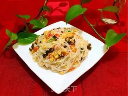 Make Tomato eggs and wooded rice wire step 19