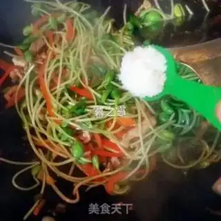 Make Bean sprouts step 5