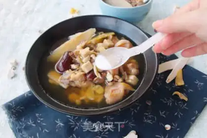 Make Citi Ying Liang chicken soup step 4