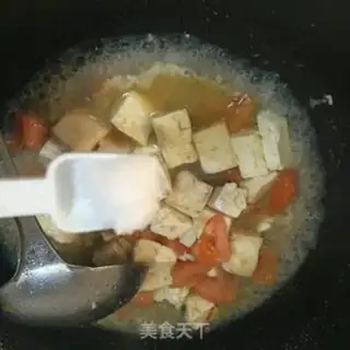 Make Tomato roll tofu step 3