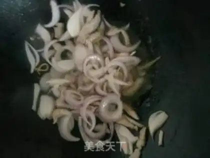 Make Onion sauce noodles step 9