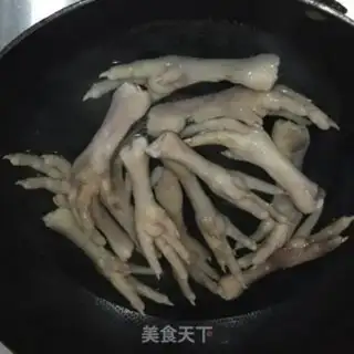 Make Homemade pepper claws step 1