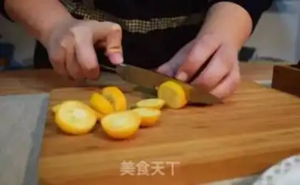 Make Rohango gold orange tea step 1