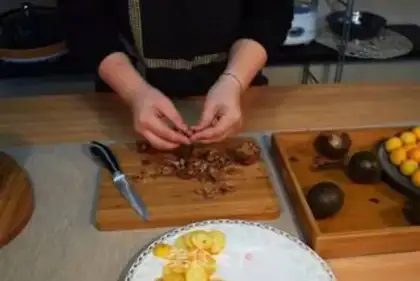Make Rohango gold orange tea step 2