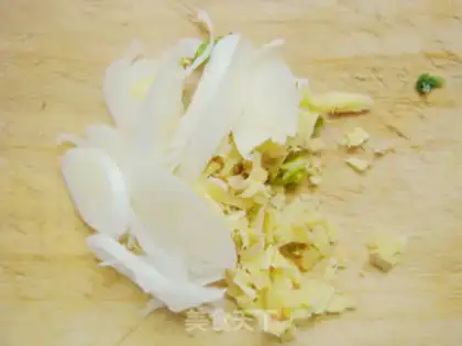 Make Red-fried fish step 1