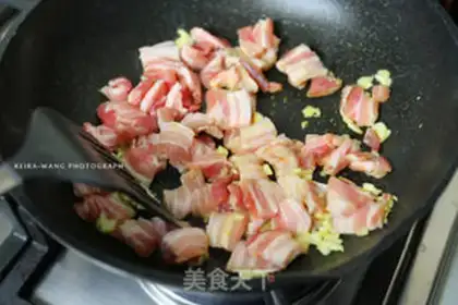 Make Soy little fried meat step 3