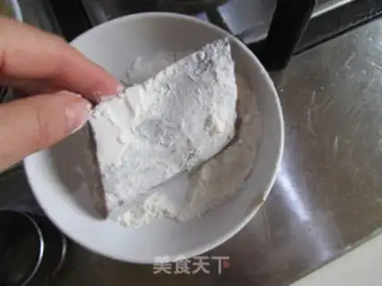 Make Cracked pepper tartare with fish step 4