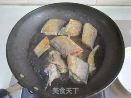 Make Cracked pepper tartare with fish step 6