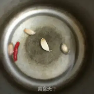 Make Peanut stew pig hoof step 3