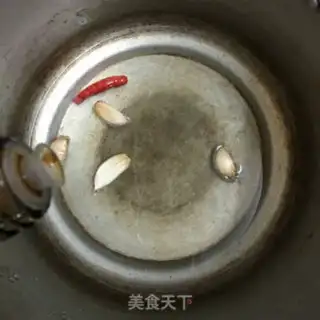 Make Peanut stew pig hoof step 4