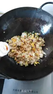 Make Korean chili seaweed fried rice step 8