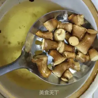 Make Fried mushrooms step 3