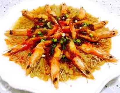 Make Garlic shrimp evaporating golden needle mushrooms step 14