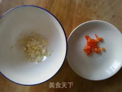 Make Pine omelet tofu step 1