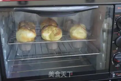 Make Yorkshire pudding step 6