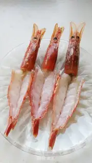 Make Garlic roasted South American red shrimp step 2
