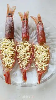 Make Garlic roasted South American red shrimp step 8