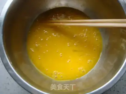 Make Frozen eggskin step 1
