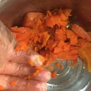 Make Blow up carrot tofuballs step 3